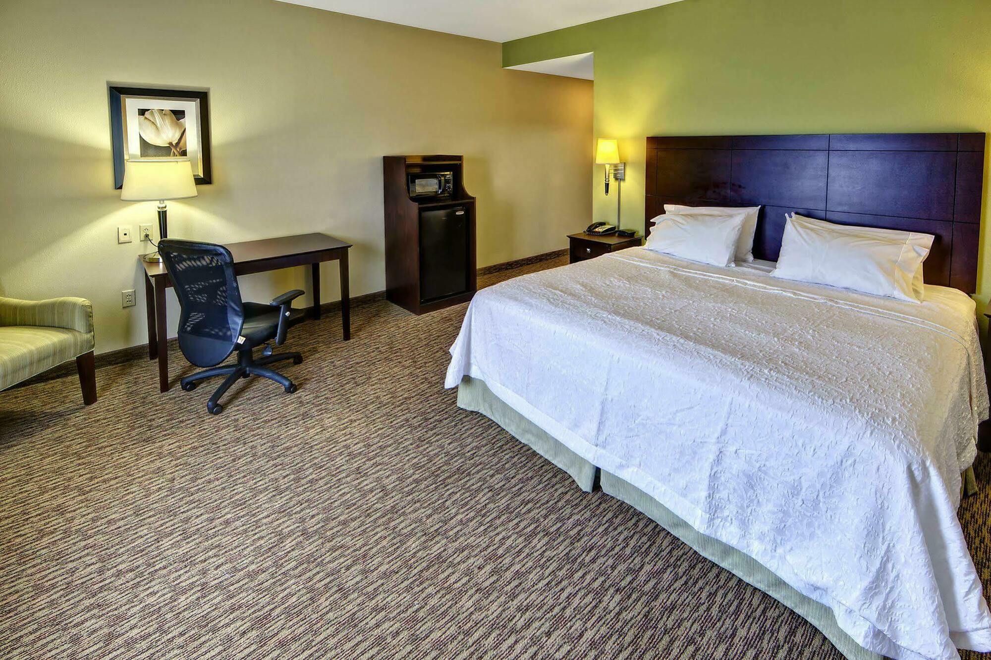 Hampton Inn Crossville Exterior foto